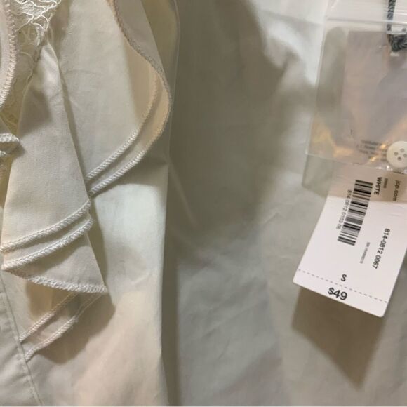 Liz Claiborne White front lace Ruffle Sleeveless Top - Size S NWT - Picture 4 of 7